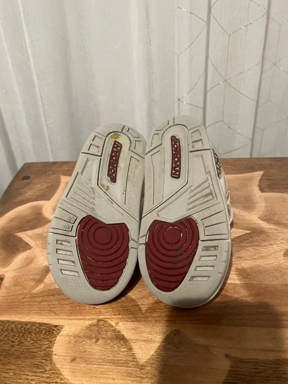 Nike Air Jordan Toddler Sneakers White/Red Elephant Print Size 7.5 - Picture 7 of 8